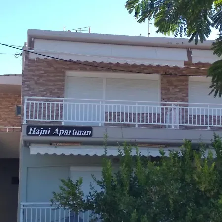 Aparthotel Hajni Apartman Sarti