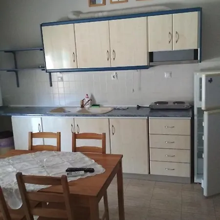 Hajni Apartman Aparthotel *