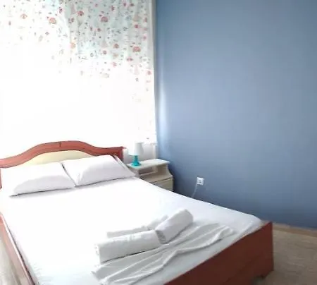 Hajni Apartman *